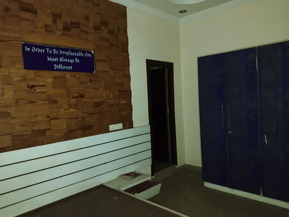 1500 square feet Flat for sale in Samta colony Raipur