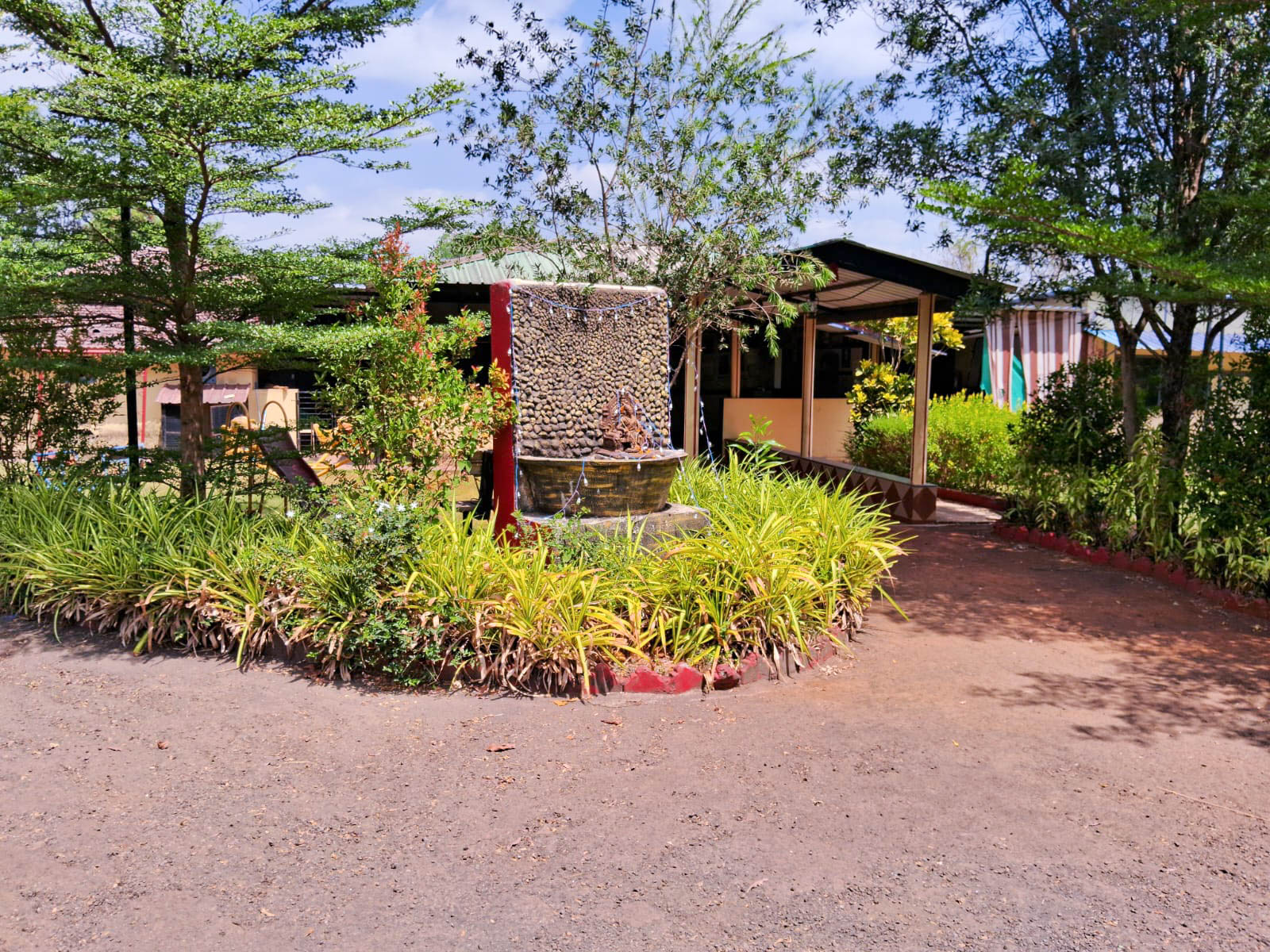 Shops for sale in Devrukh — photo 49