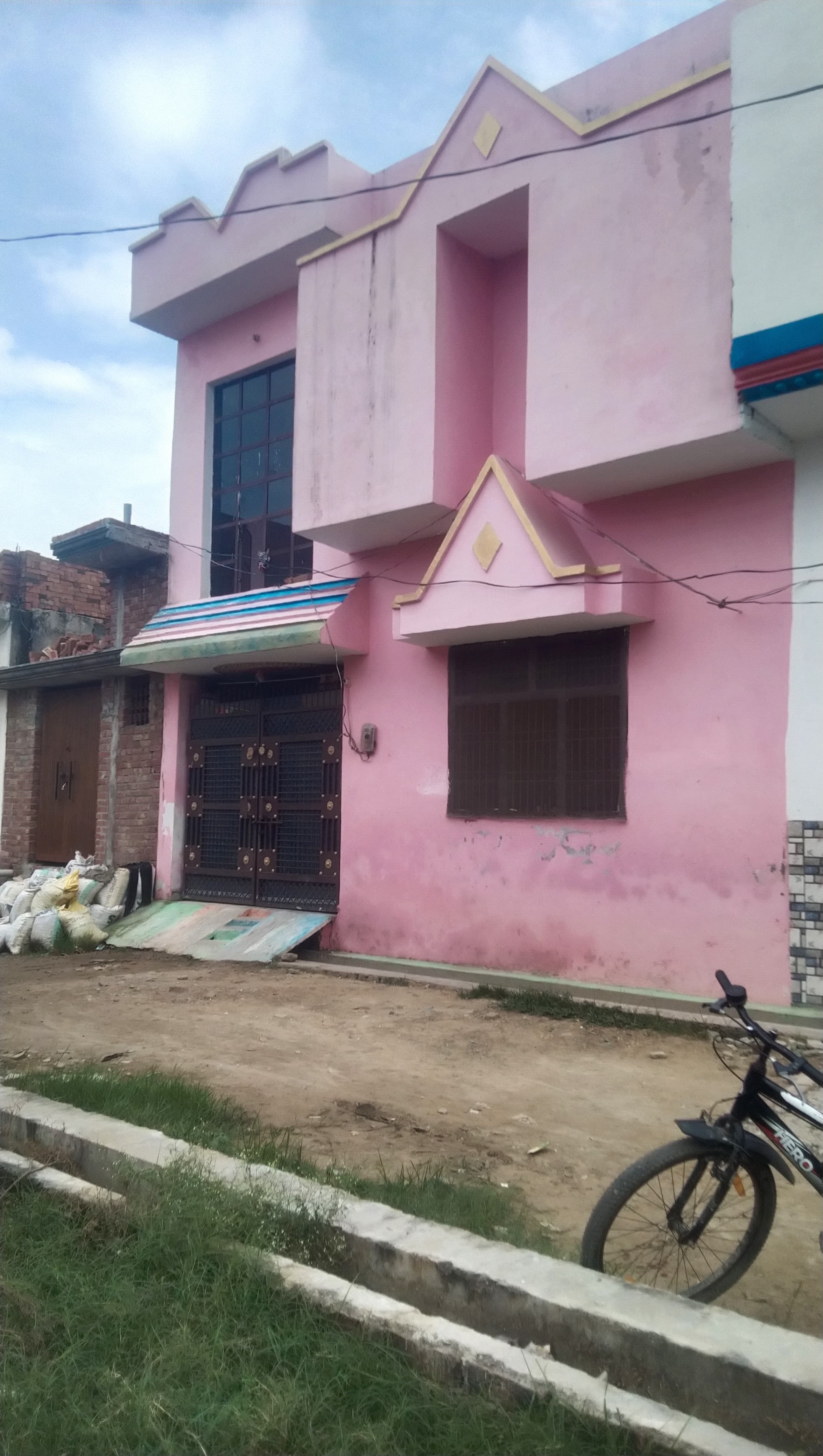125.4 square meter Individual House for sale in Bareilly — photo 1
