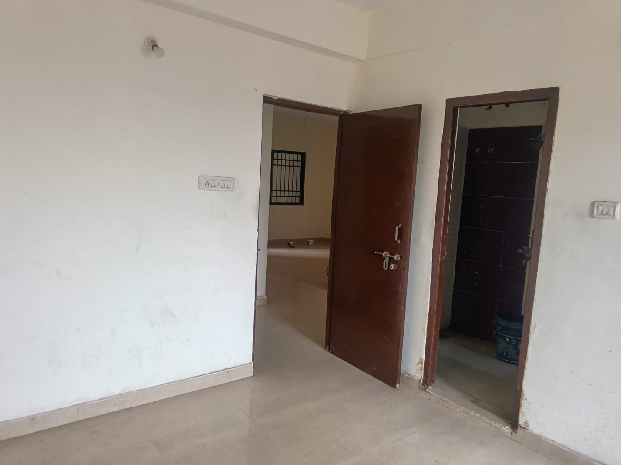 2 BHK Flat for sale in Gokuldham Residency, Madhavrao Sapre Ward Raipur Raipur — photo 4