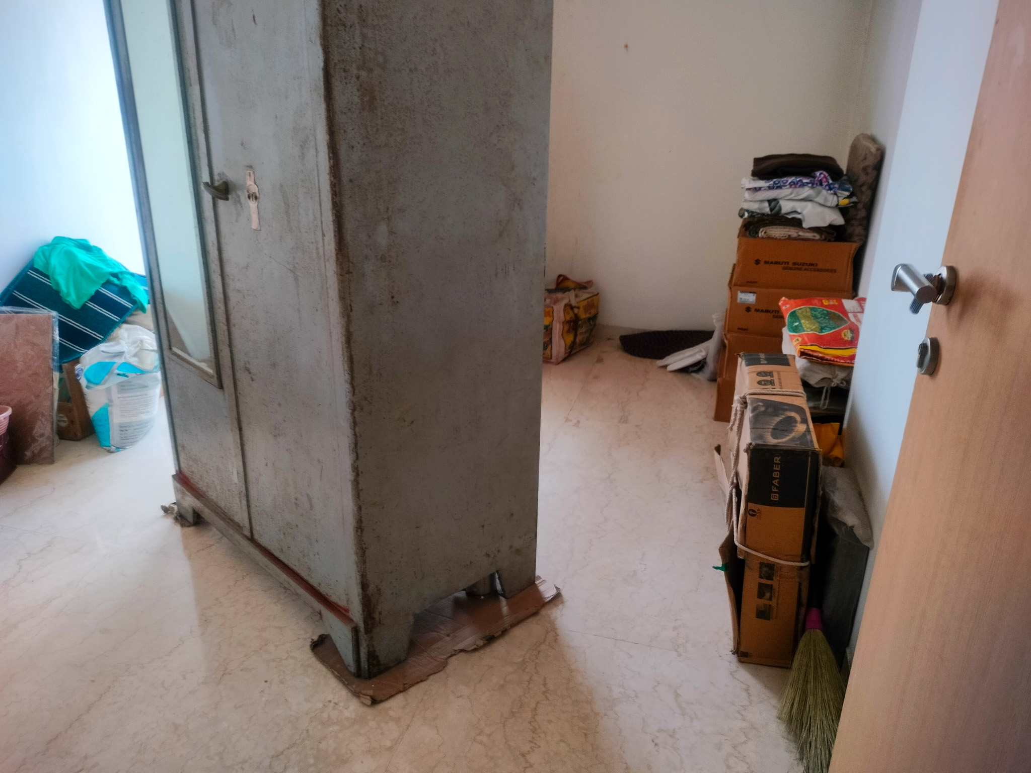 2 BHK Flat for sale in MAHALAXMI tOWER, MAHALAXMI TOWER Mumbai — photo 23