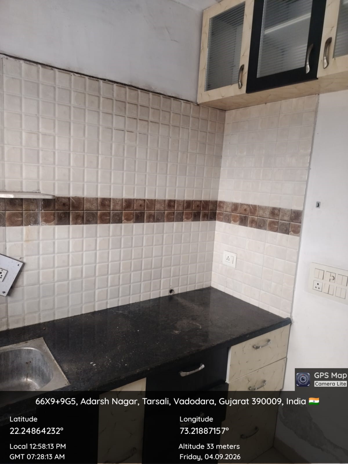 1 BHK Flat for sale in LAKSHYA ERA, VADODARA Vadodara — photo 5