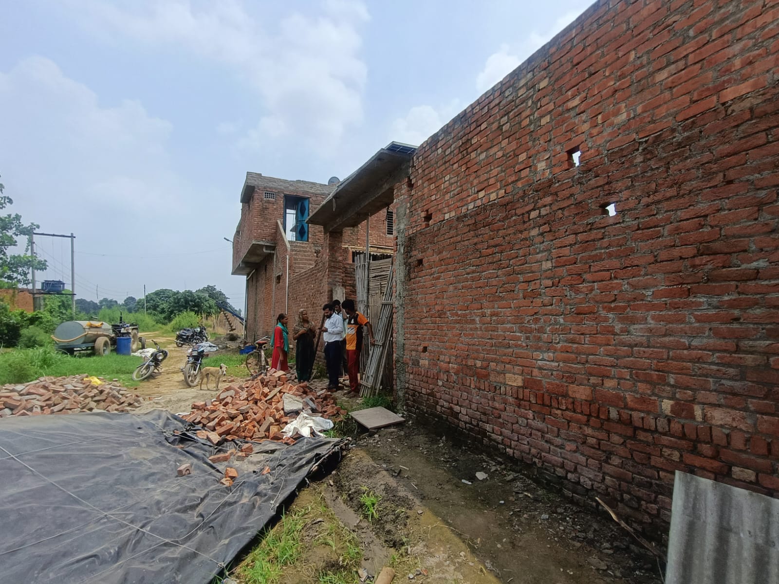 210.75 square meter Individual House for sale in Amroha — photo 2