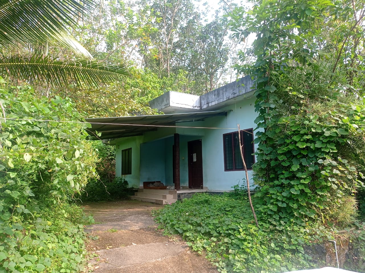 Individual House for sale in PAMPADY — photo 1