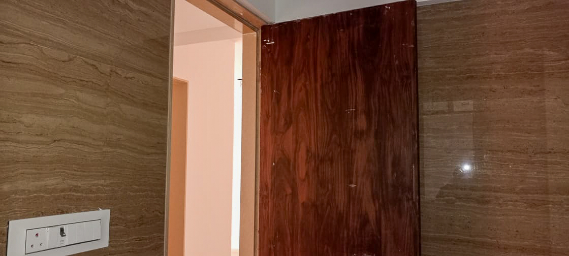 2 BHK Flat for sale in PLATIMUM LIFE B WING, Near D N Nagar Metro Station Mumbai — photo 14