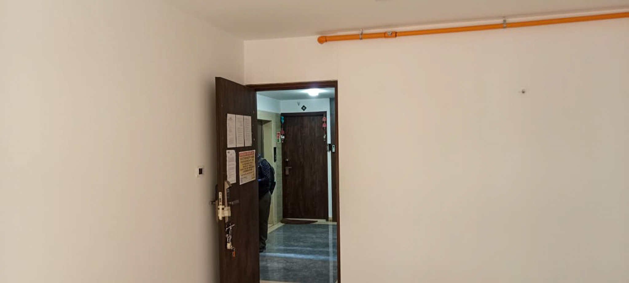 2 BHK Flat for sale in PLATINYM LIFE B WING, Near D N Nagar Metro Station Mumbai — photo 2