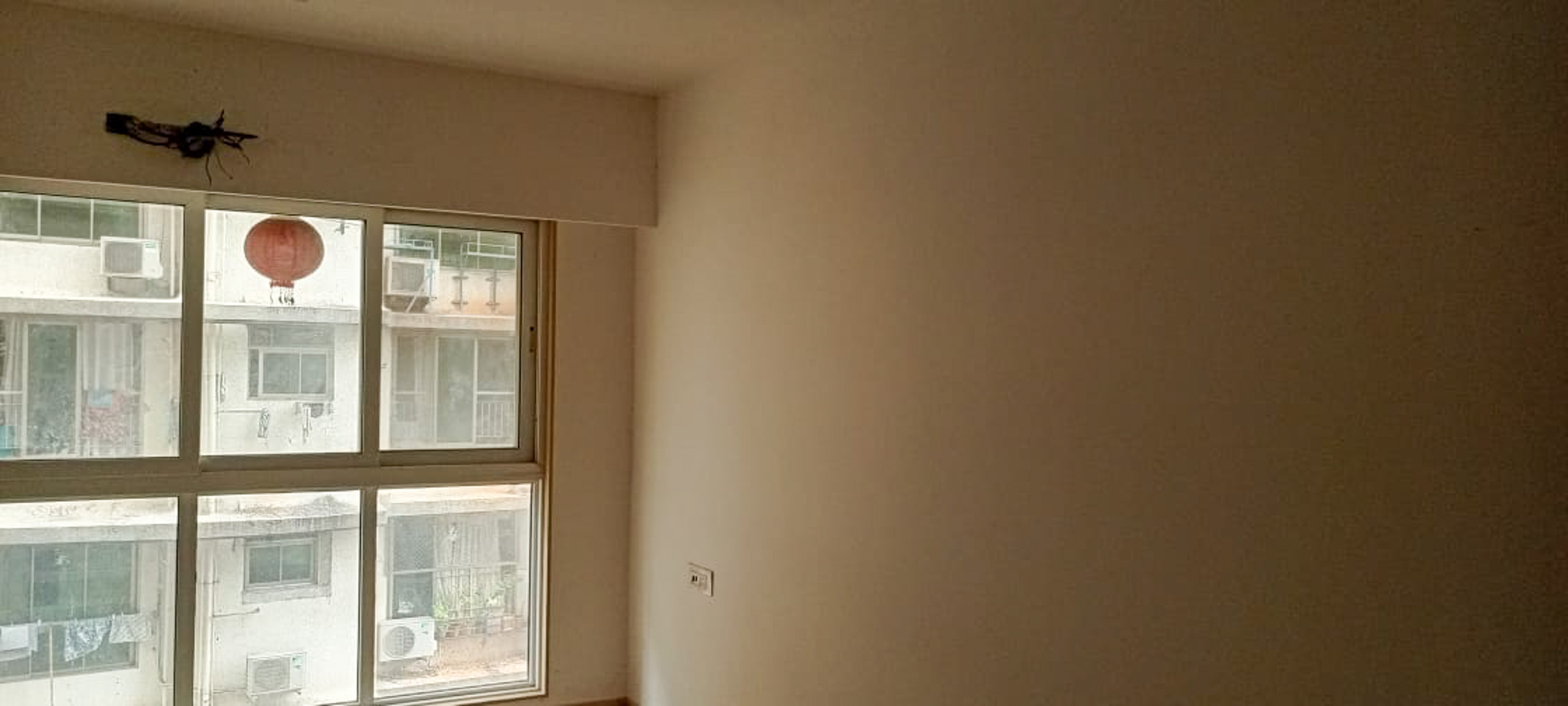2 BHK Flat for sale in PLATINYM LIFE B WING, Near D N Nagar Metro Station Mumbai — photo 3