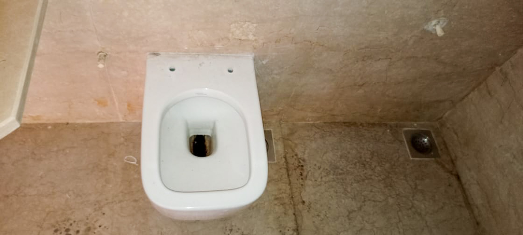 2 BHK Flat for sale in PLATINYM LIFE B WING, Near D N Nagar Metro Station Mumbai — photo 10