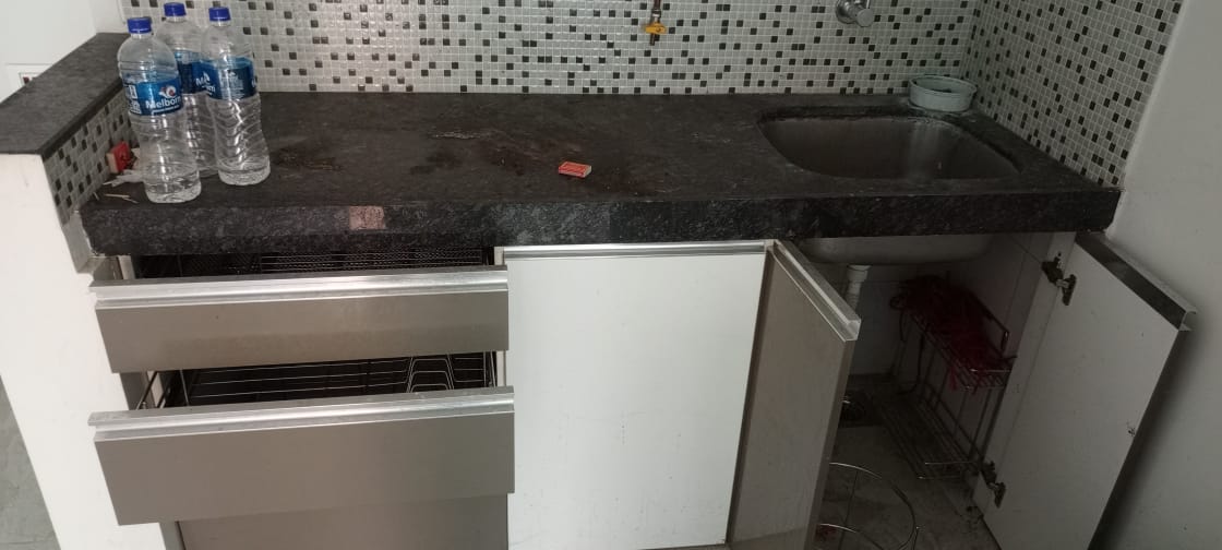1 BHK Flat for sale in PLATINUM TOWER 4 SHIVKRUPA, D N NAGAR ANDHERI WEST MUMBAI Mumbai — photo 9