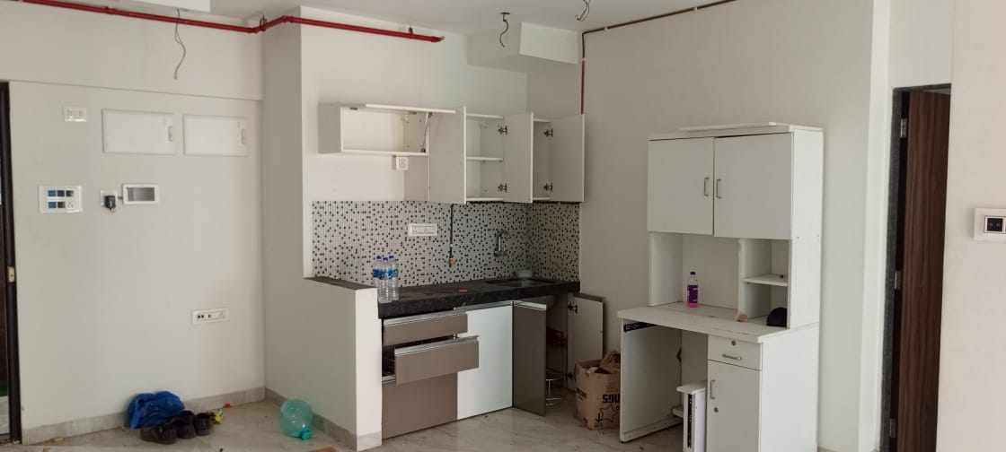 1 BHK Flat for sale in PLATINUM TOWER 4 SHIVKRUPA, D N NAGAR ANDHERI WEST MUMBAI Mumbai