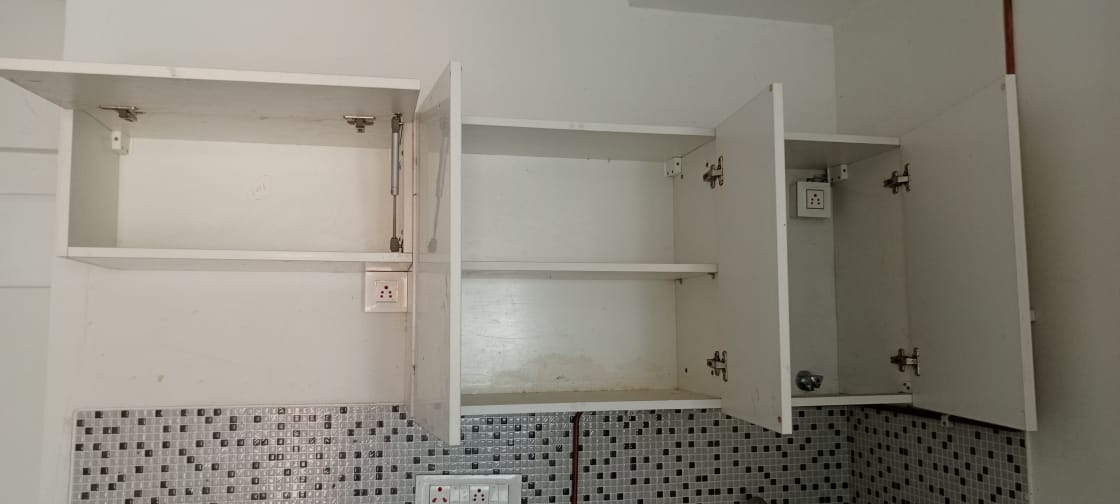 1 BHK Flat for sale in PLATINUM TOWER 4 SHIVKRUPA, D N NAGAR ANDHERI WEST MUMBAI Mumbai — photo 8