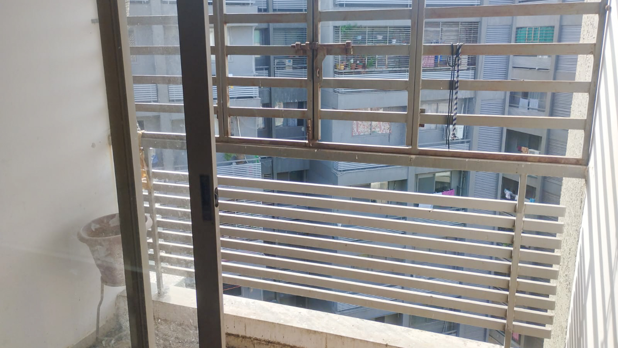 2 BHK Flat for sale in UPVAN, CHANDKHEDA Ahmedabad — photo 14