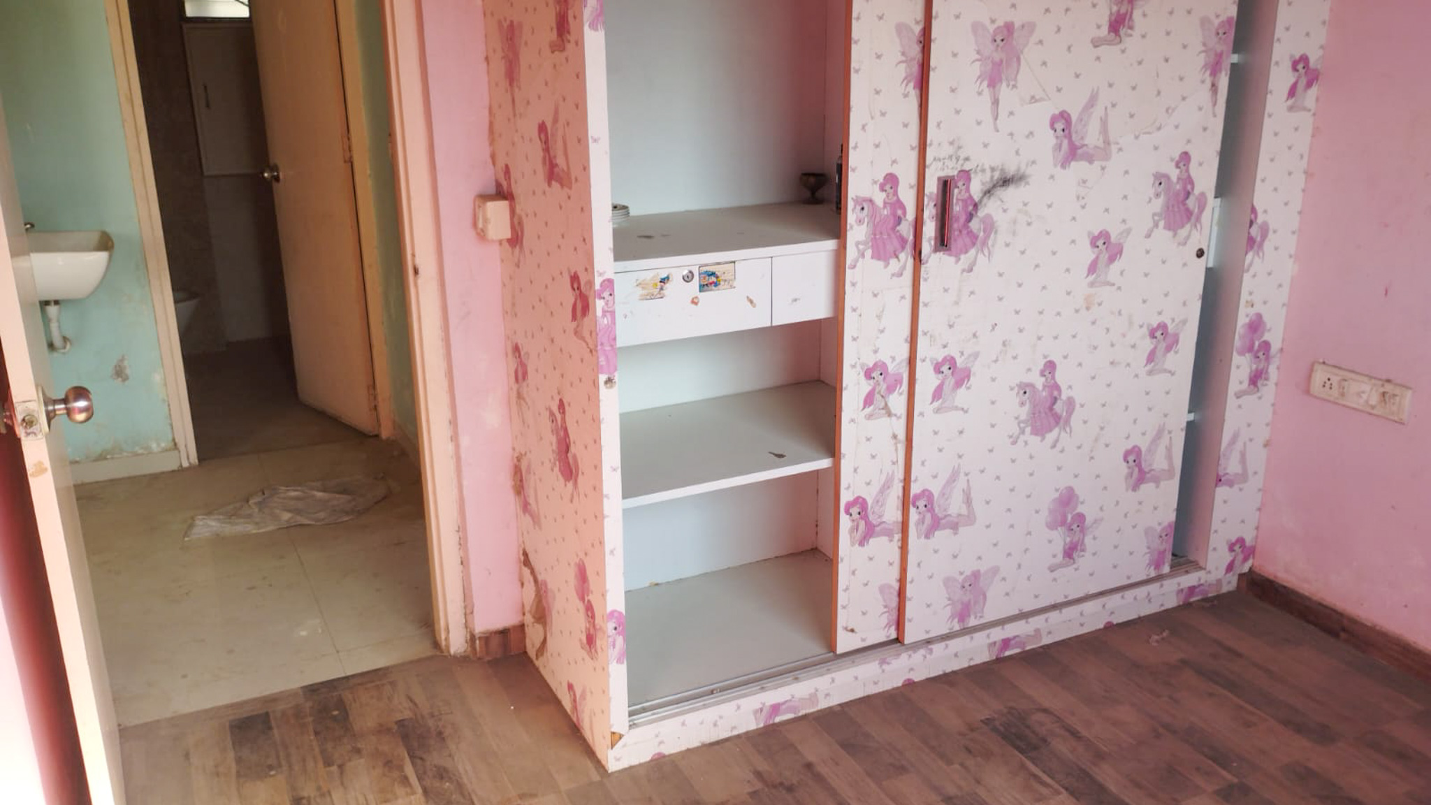 2 BHK Flat for sale in UPVAN, CHANDKHEDA Ahmedabad — photo 17