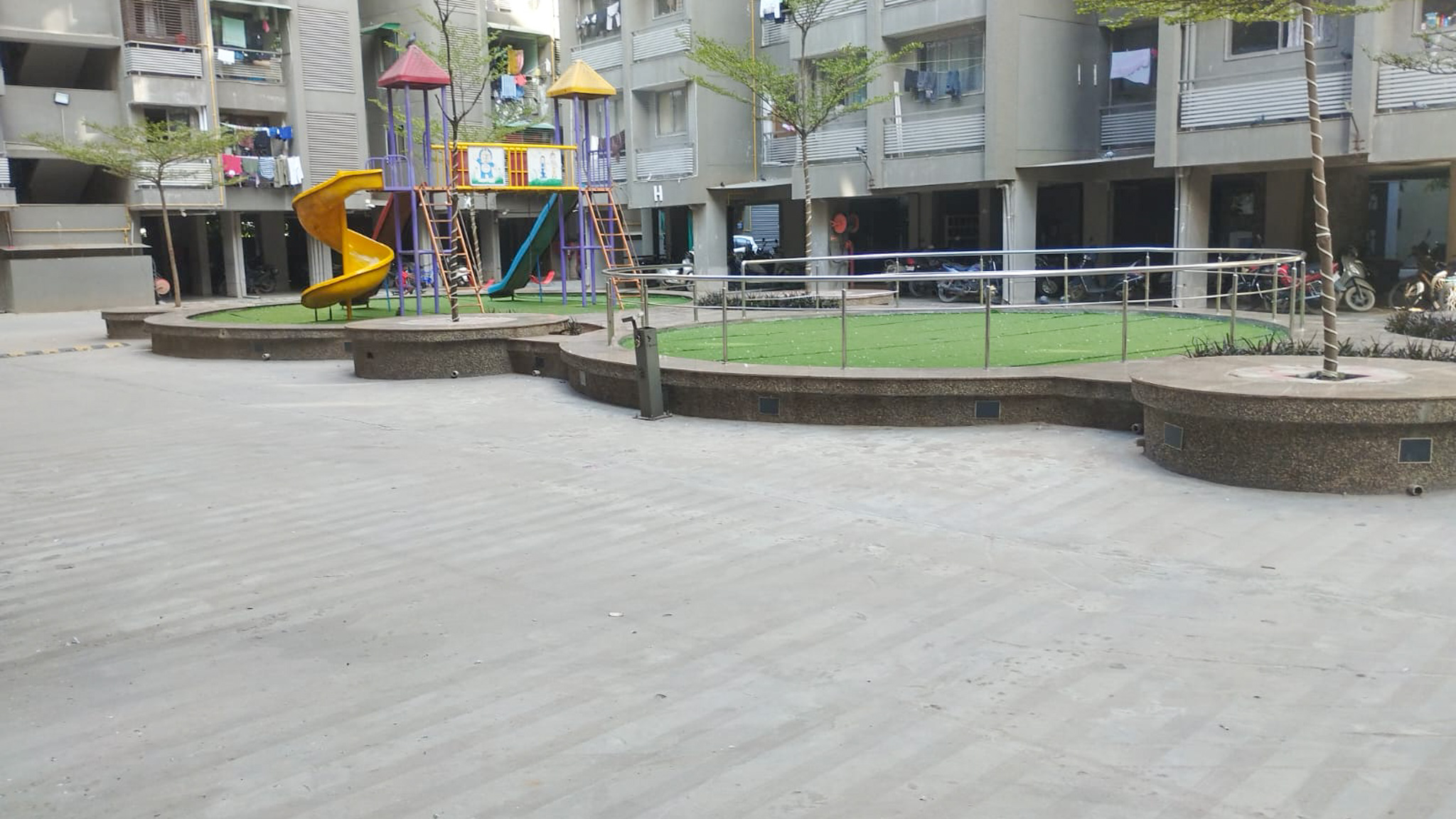 2 BHK Flat for sale in UPVAN, CHANDKHEDA Ahmedabad — photo 23