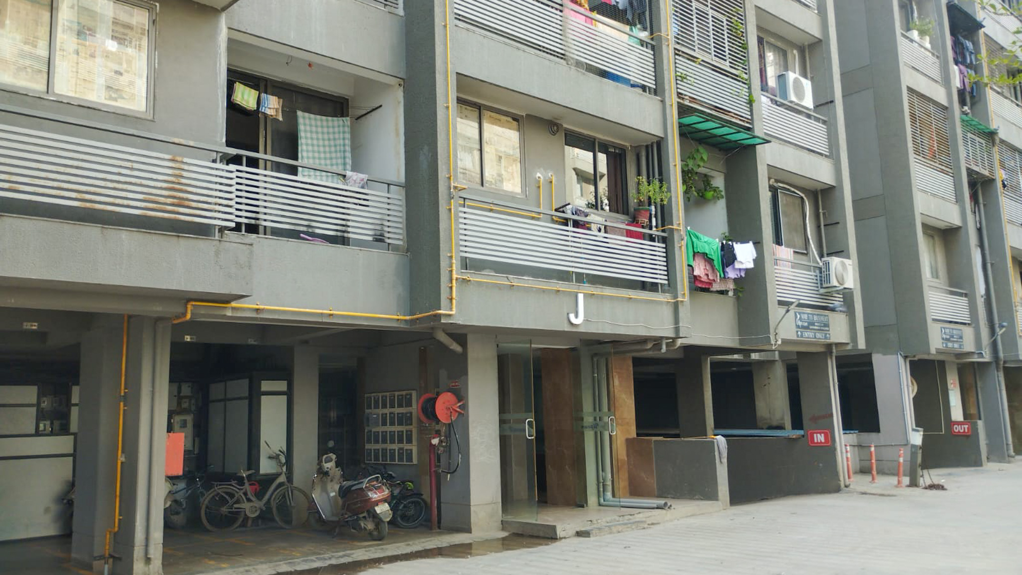 2 BHK Flat for sale in UPVAN, CHANDKHEDA Ahmedabad — photo 24