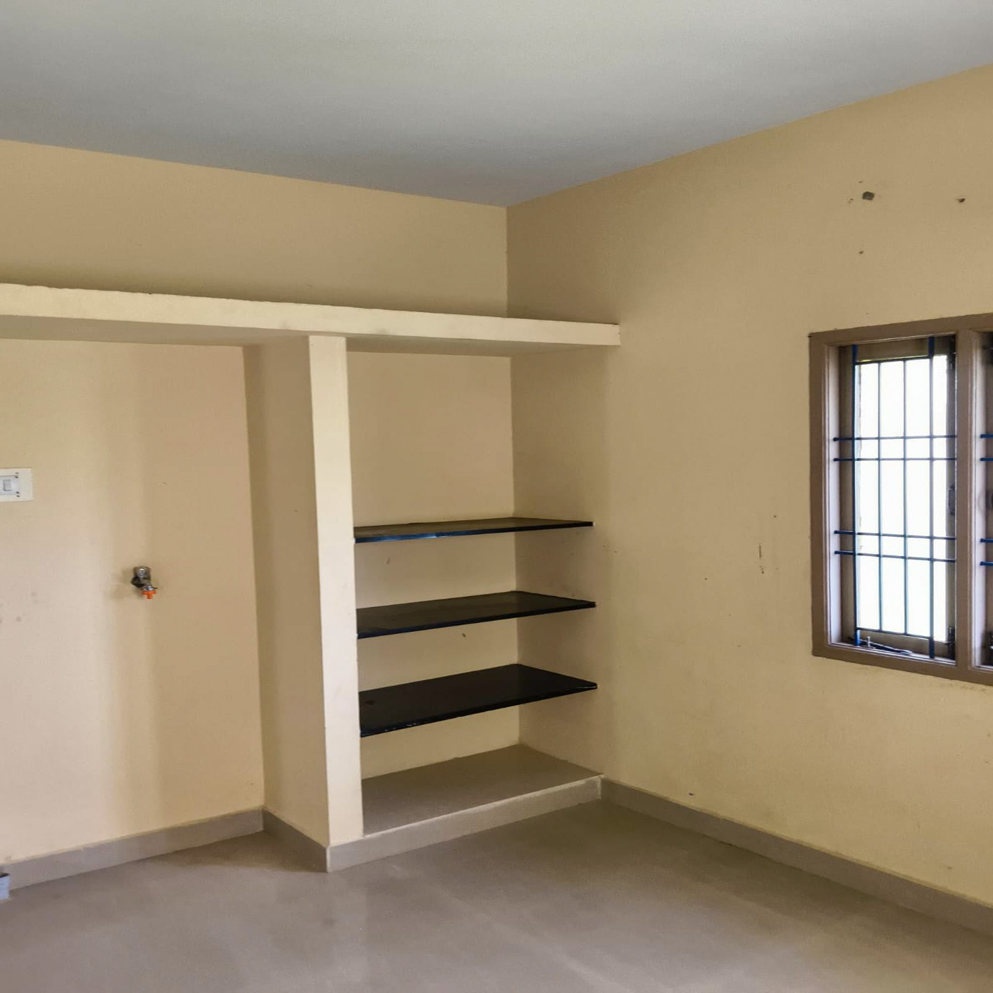 2 BHK Flat for sale in Kumaran Avenue, Adhanoor Maraimalai Nagar — photo 5