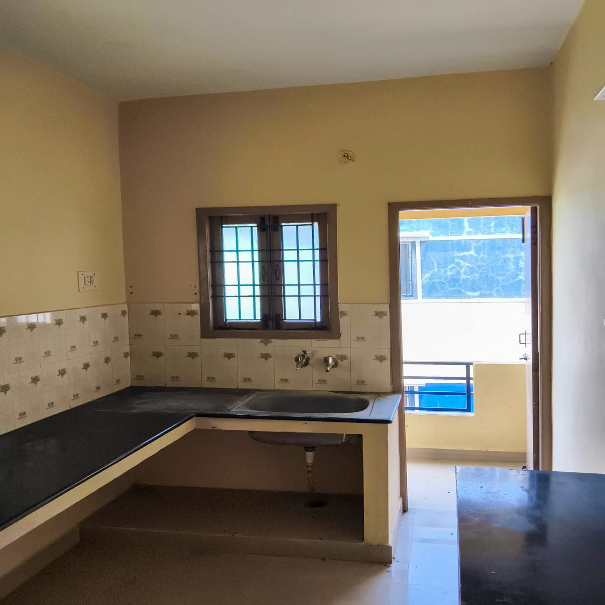 2 BHK Flat for sale in Kumaran Avenue, Adhanoor Maraimalai Nagar — photo 10