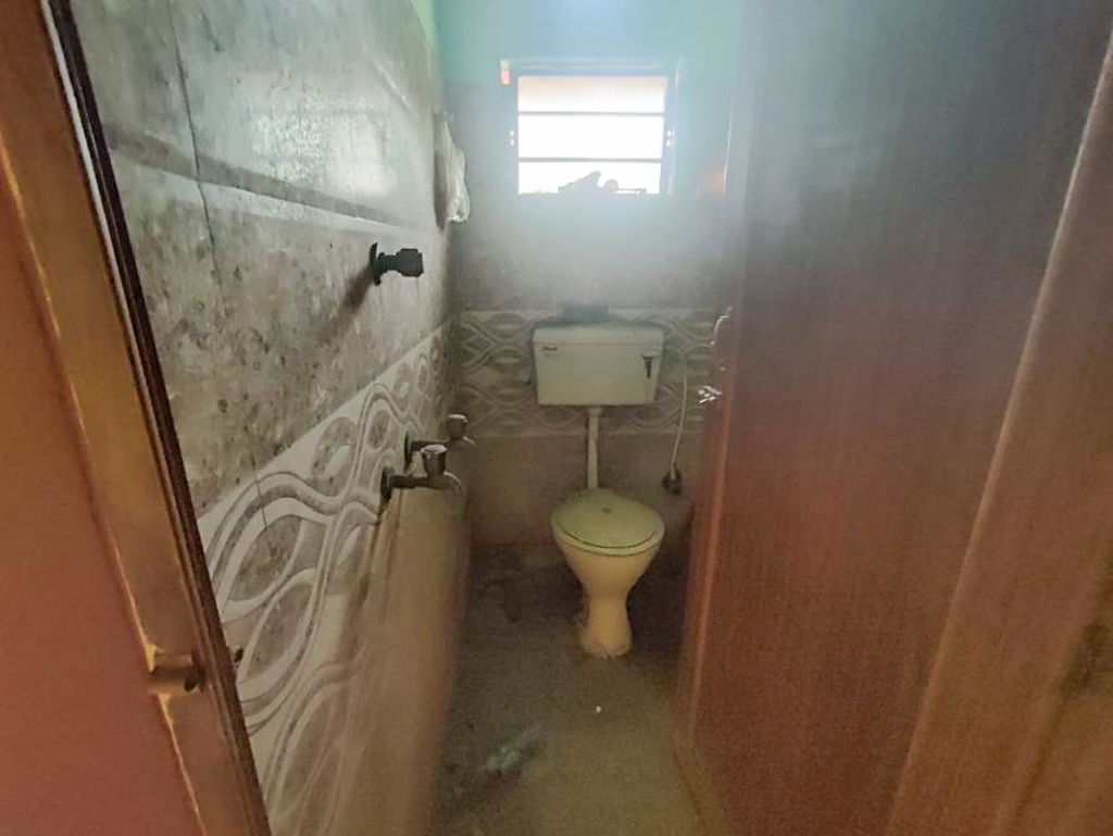 2 BHK Flat for sale in DUMDUM Kolkata — photo 5