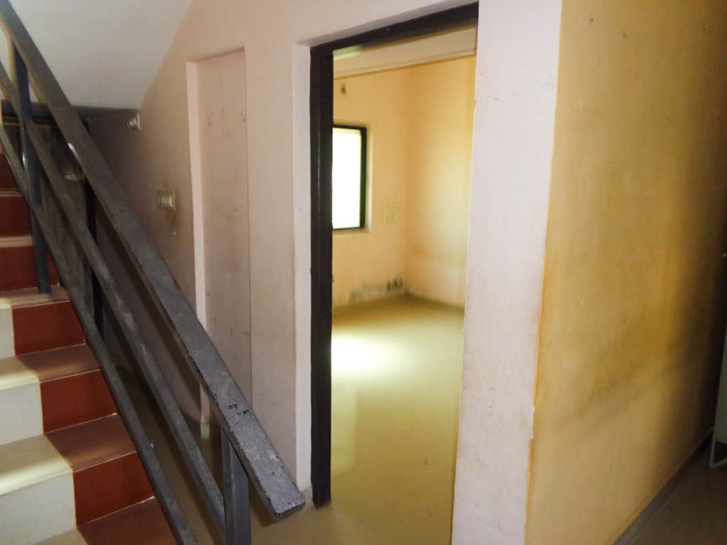 4 BHK Individual House for sale in Sahajanand Park Land, Middle Class Locality. Property is located in Mirzapar Village. Bhuj — photo 15
