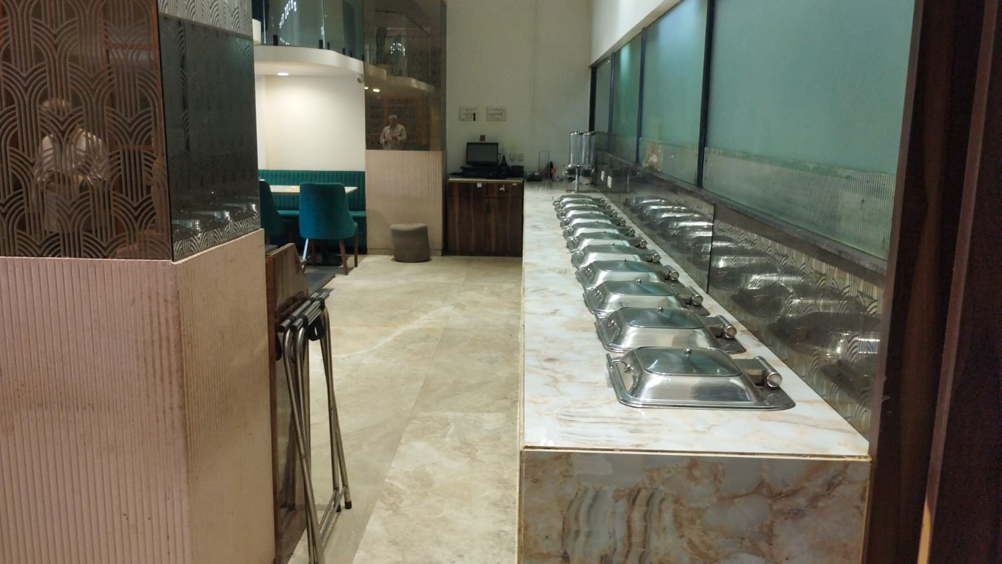 1531.08 square meter Hotel for sale in Scheme known as "SAI SAPPHIRE SQUARE", Chandkheda, Gandhinagar-382424, Gujarat. Gandhinagar. — photo 11