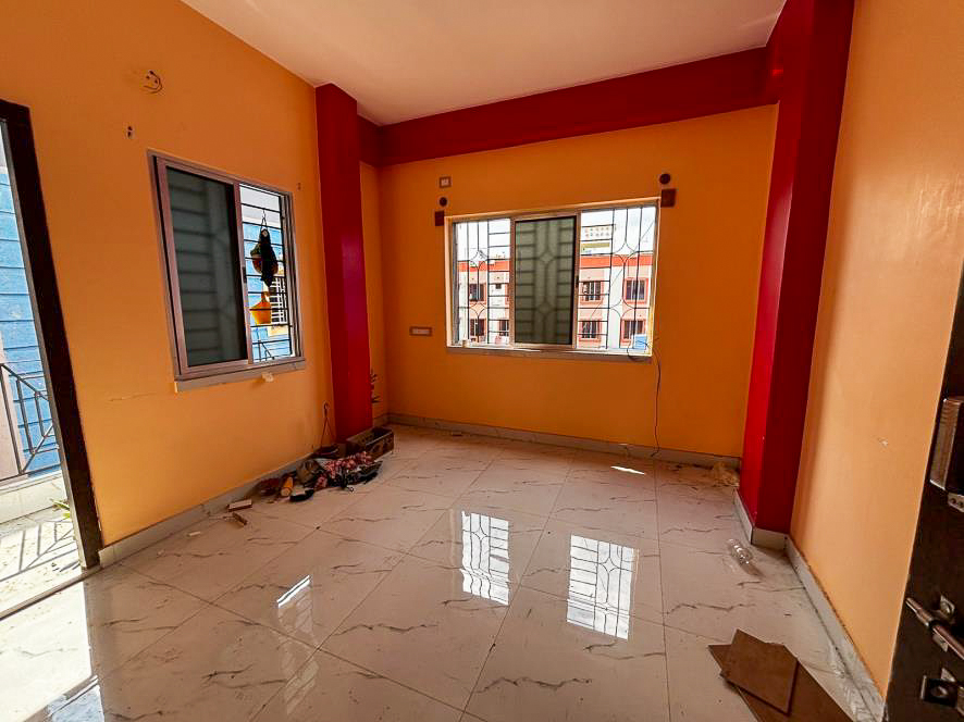 1004 square feet Flat for sale in MAA ABASAN, DUMDUM Kolkata