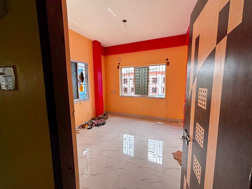 1004 square feet Flat for sale in MAA ABASAN, DUMDUM Kolkata — photo 9