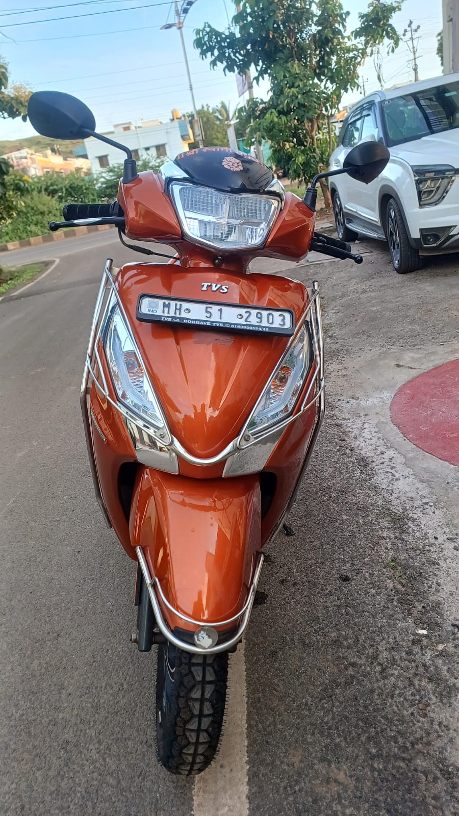 2024 TVS Jupiter 125 Drum Alloy Scooter 300000 km 2 years for sale in BABAJANI YARD Chikodi — photo 2
