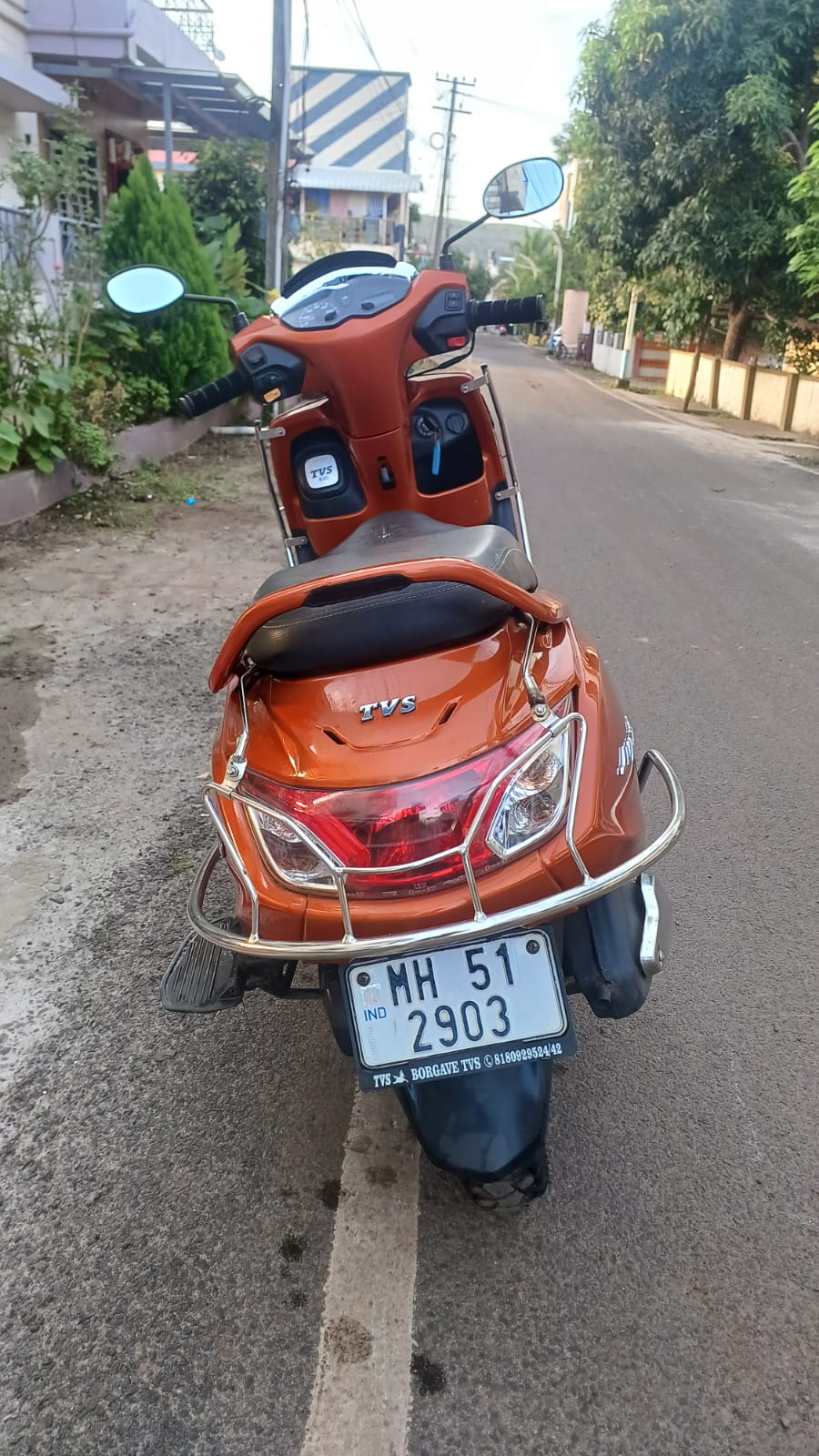 2024 TVS Jupiter 125 Drum Alloy Scooter 300000 km 2 years for sale in BABAJANI YARD Chikodi — photo 4