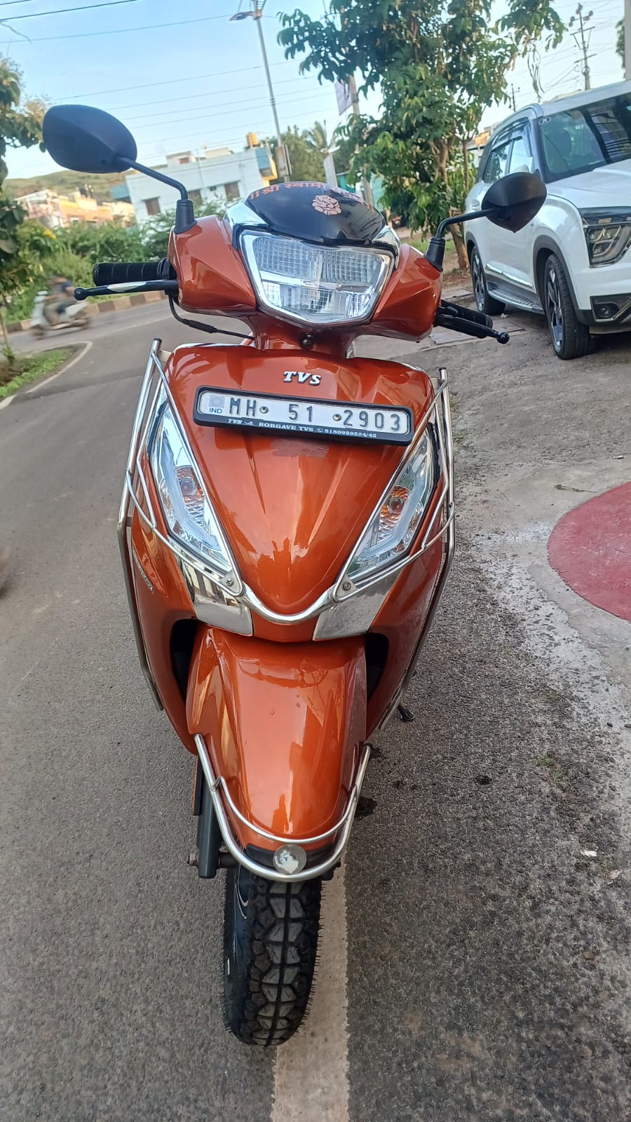 2024 TVS Jupiter 125 Drum Alloy Scooter 300000 km 2 years for sale in BABAJANI YARD Chikodi — photo 3