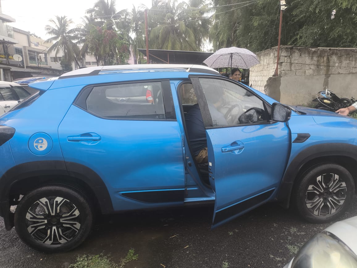 2022 Renault Kiger RXT MT SUV 29512 km 4 years for sale in Sree Traders Rajamahendravaram — photo 4