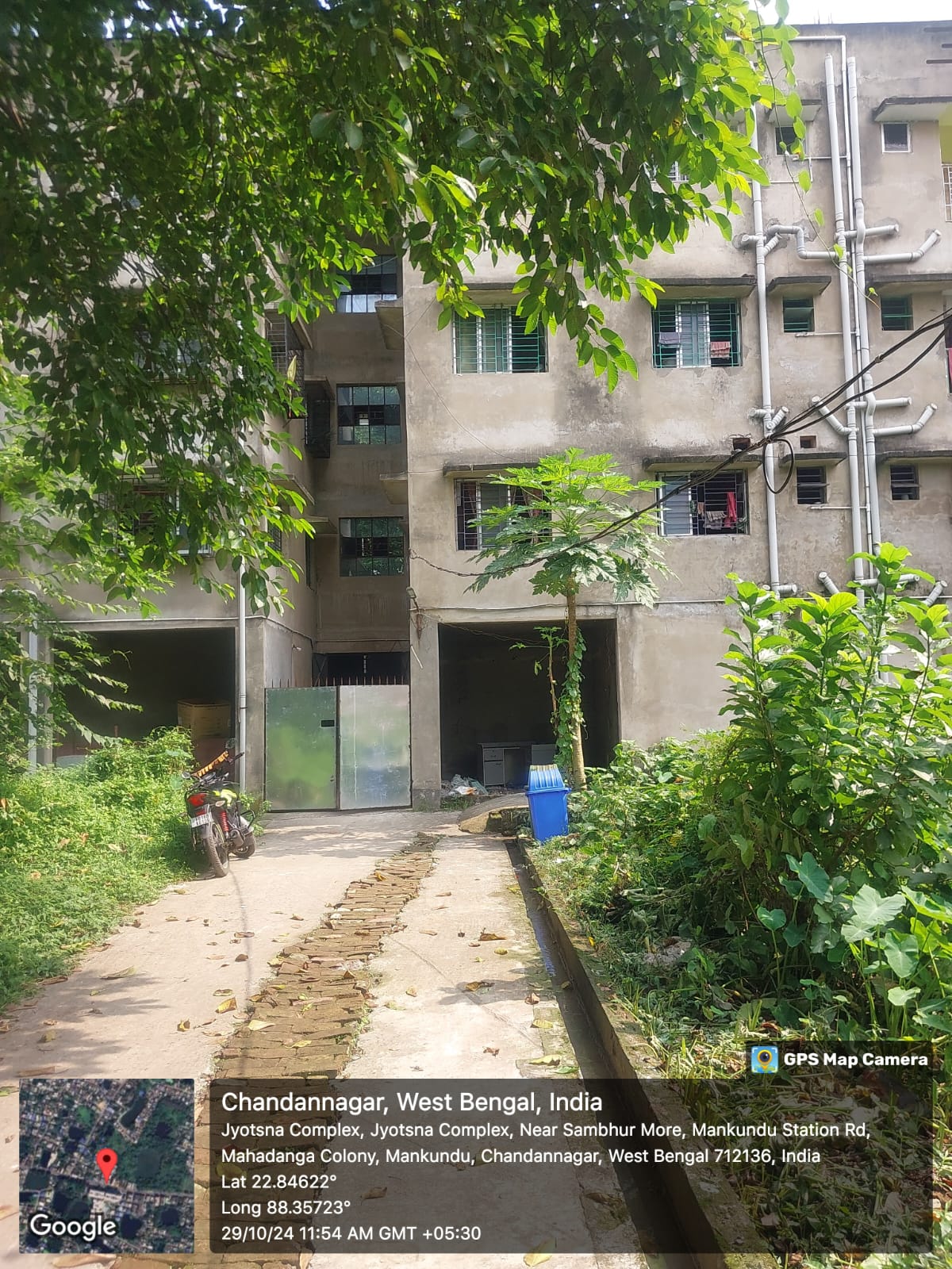 Flat for sale in Chandannagar