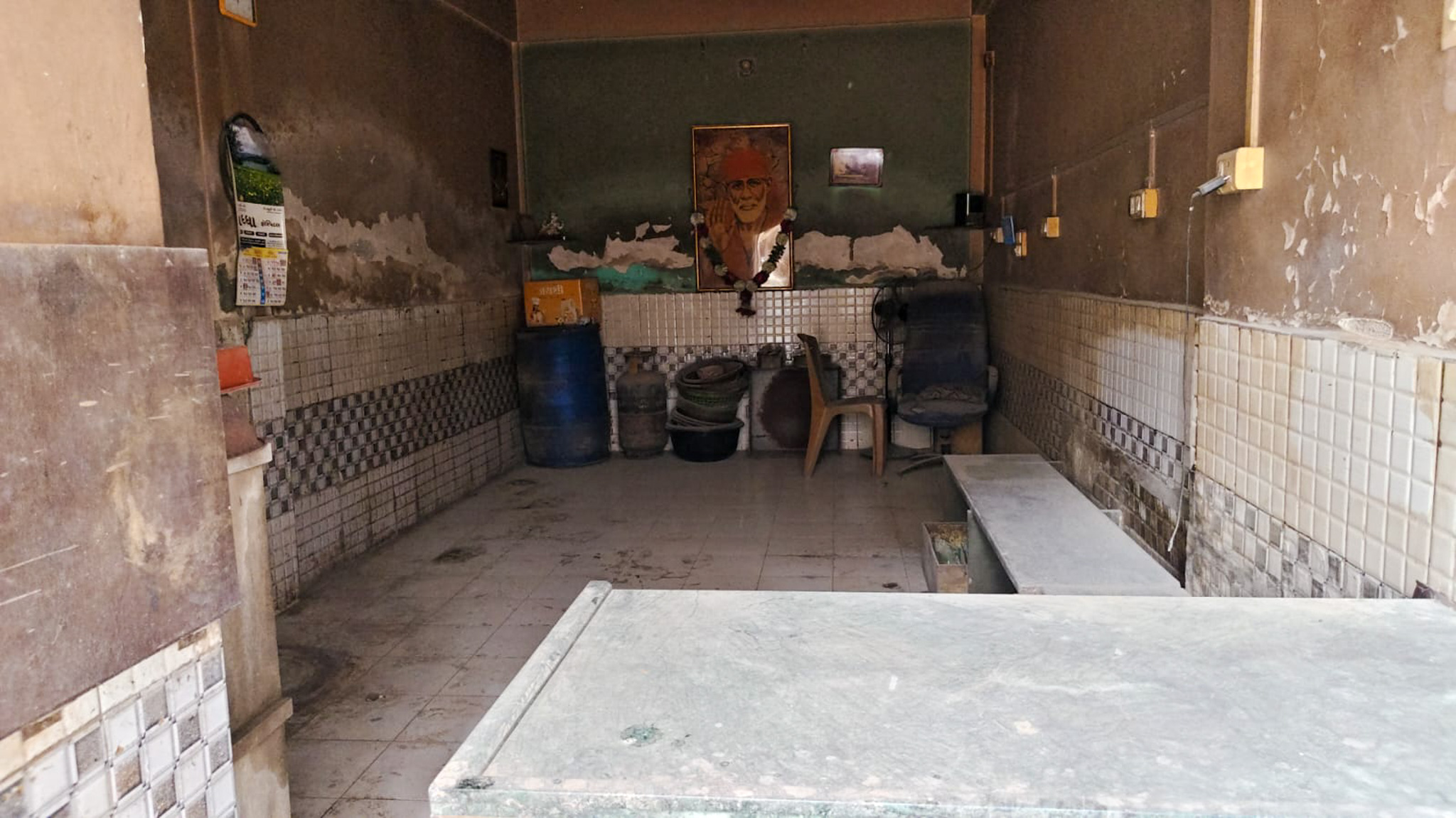 20.48 square meter Shops for sale in JUNAGADH Junagadh — photo 2