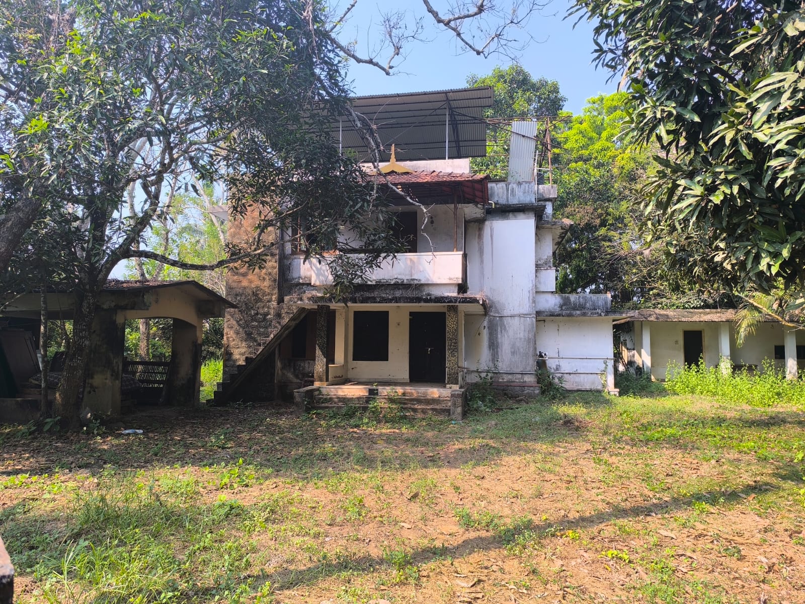 1916 square meter Individual House for sale in Edathiruthy Village, Kodungallur Taluk, Thrissur District Edathiruthy
