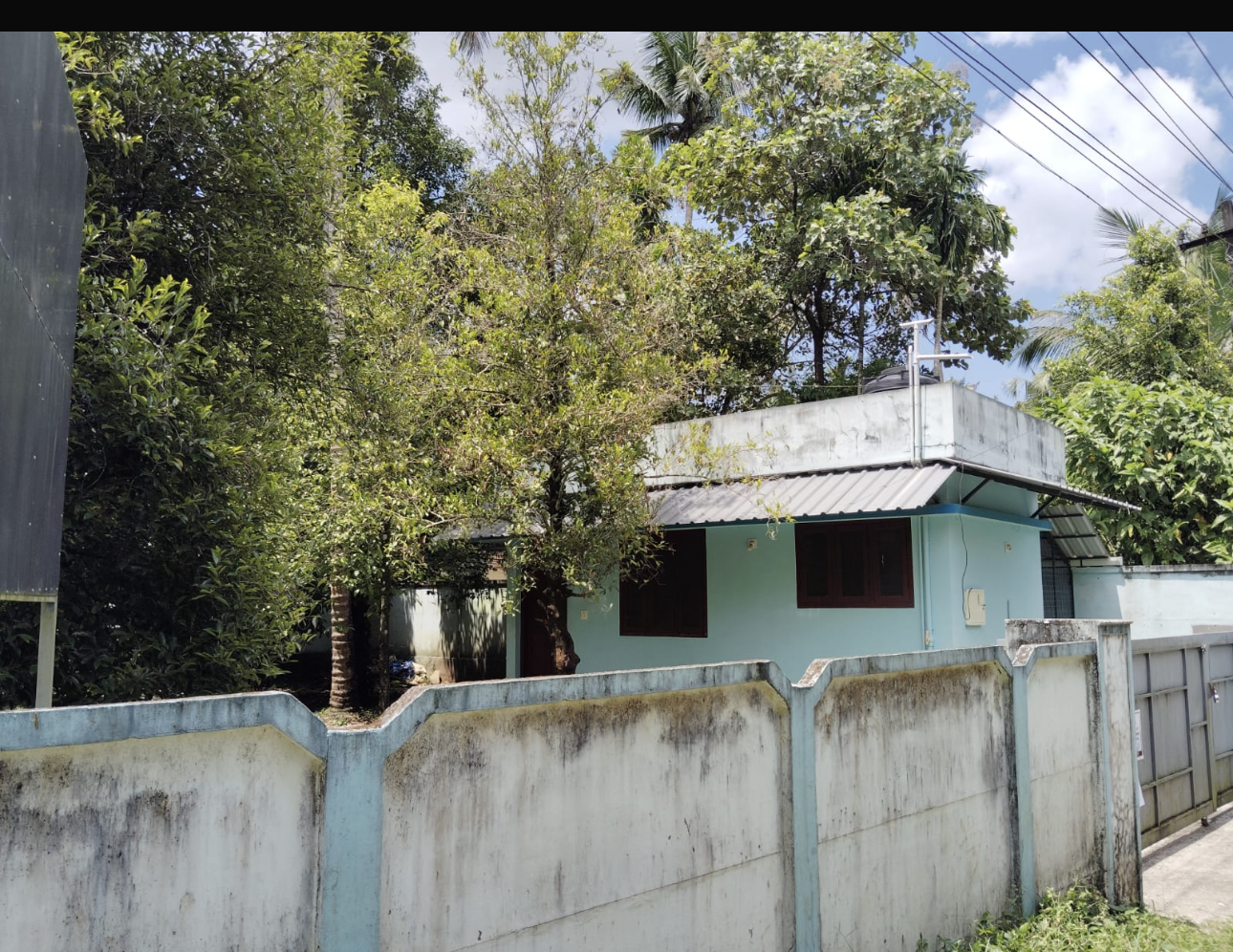 1532 square meter Individual House for sale in chengaloor Puthukkad — photo 1