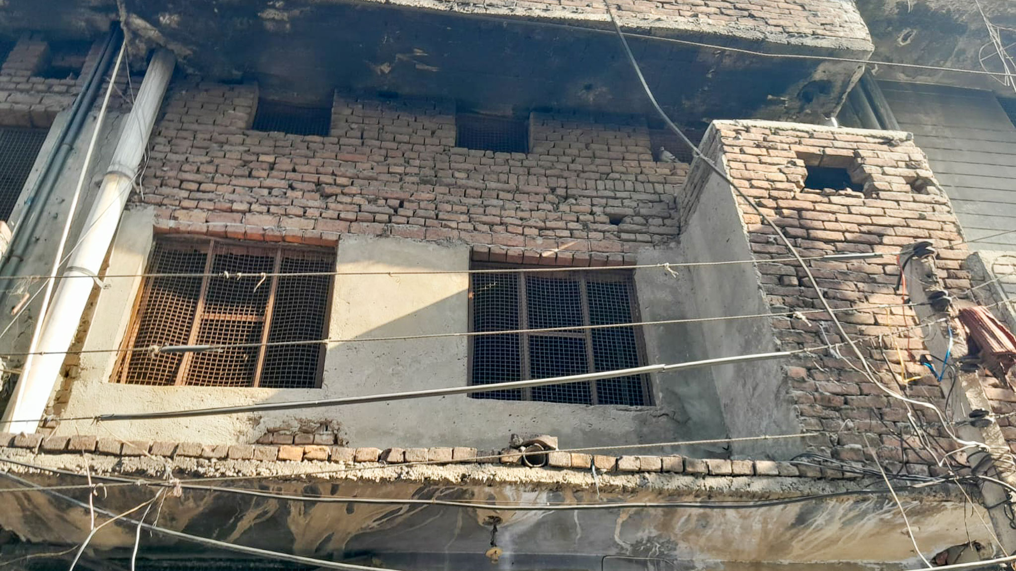 100 square yard Industrial Plot with Factory Building for sale in Ludhiana — photo 2