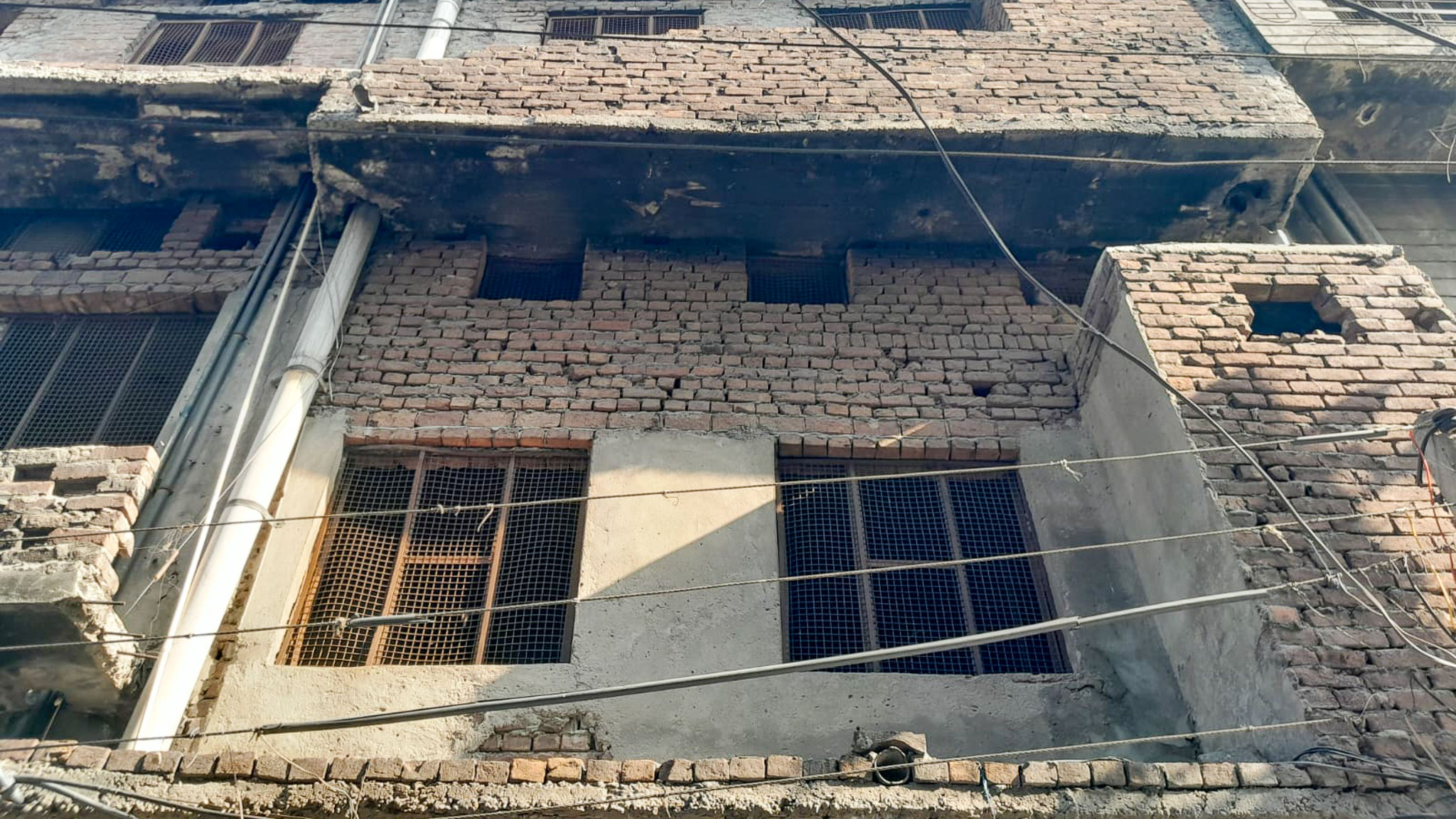 100 square yard Industrial Plot with Factory Building for sale in Ludhiana — photo 3