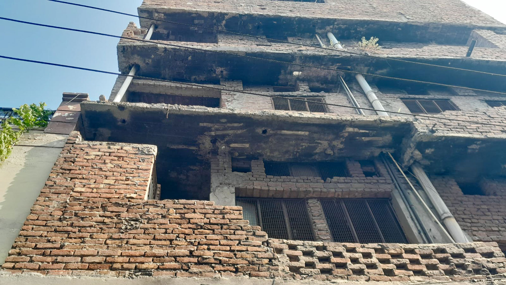 100 square yard Industrial Plot with Factory Building for sale in Ludhiana — photo 3