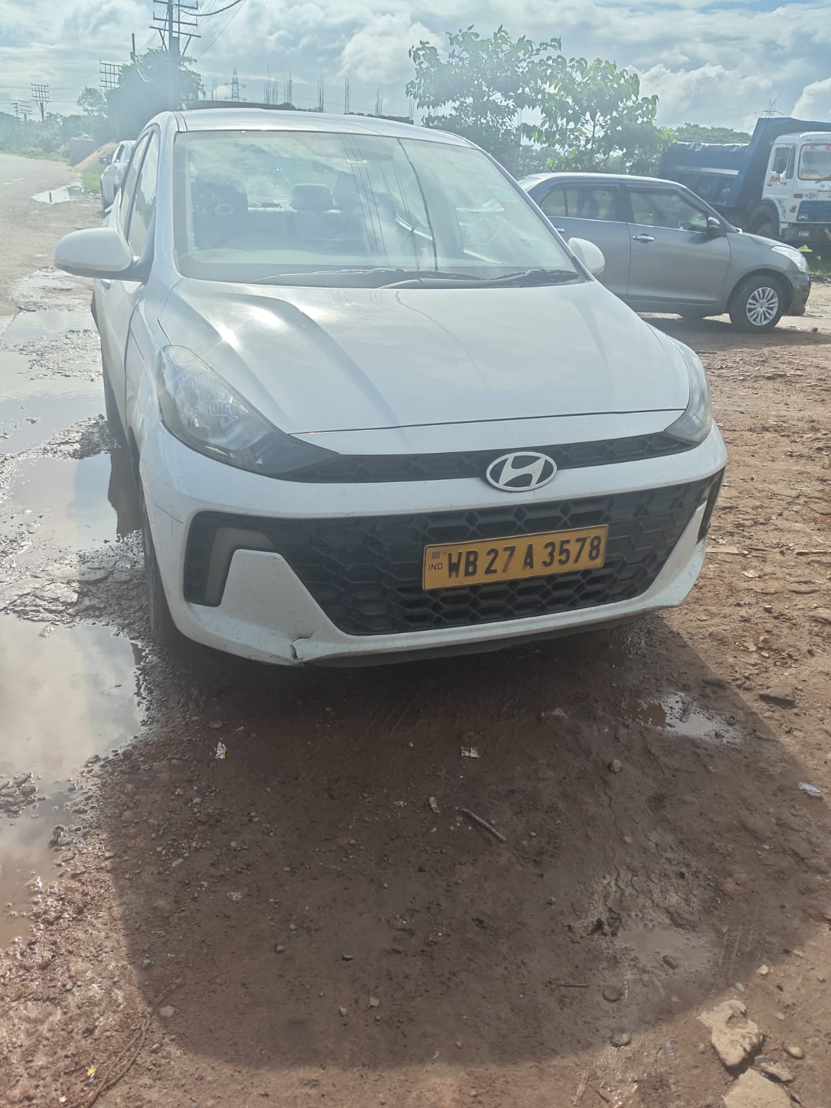 2025 Hyundai Aura E 1.2 Petrol MT Sedan 1 year for sale in BENGAL PARKING Koyra — photo 18