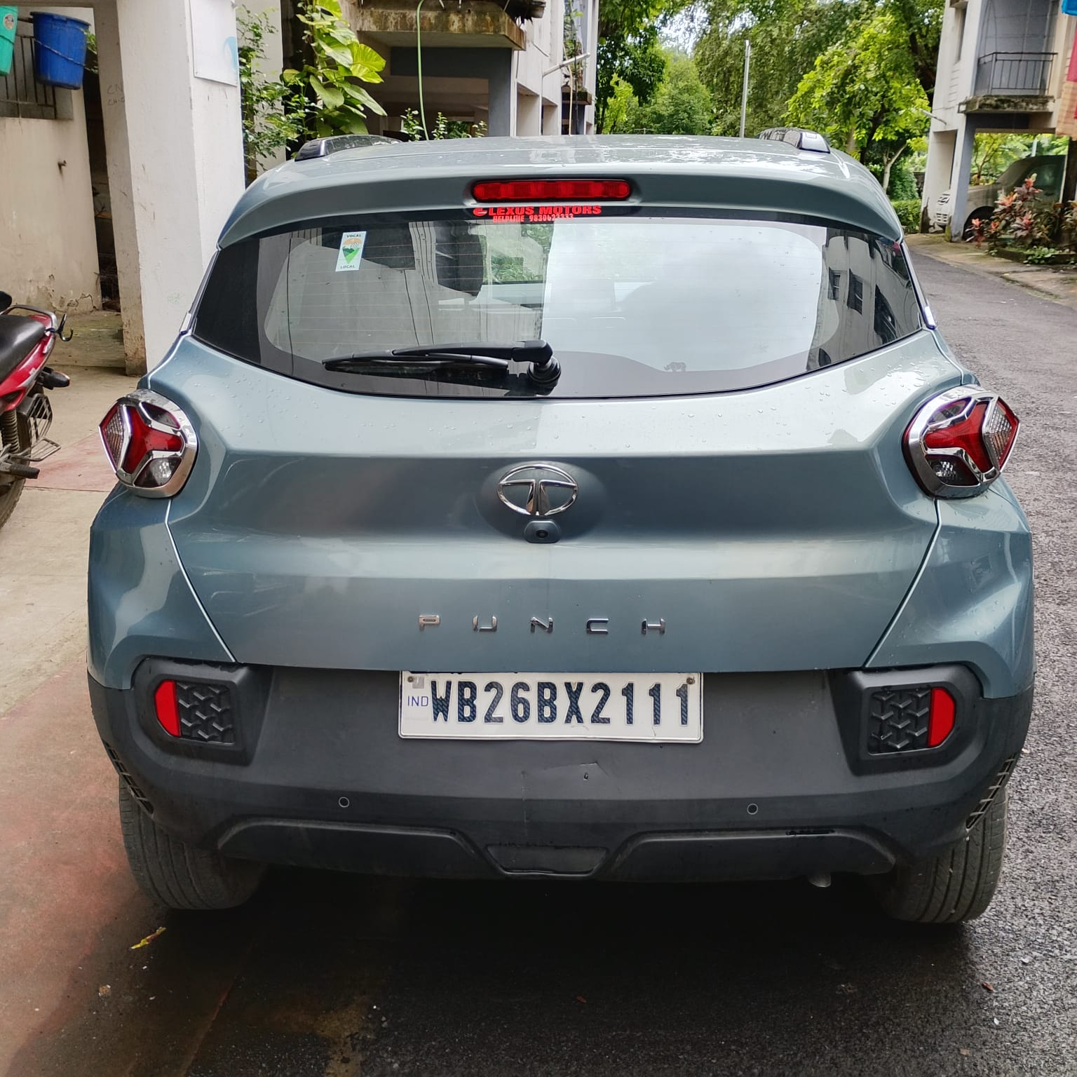 2023 Tata Punch Creative AMT SUV 10613 km 3 years for sale in Sukhobristi New Town — photo 2