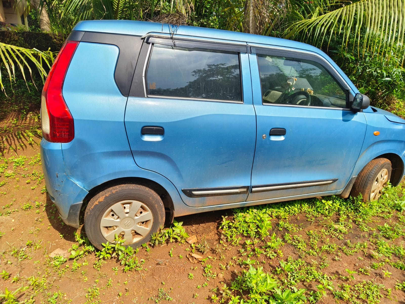 2022 Maruti Suzuki Wagon R LXi Hatchback 100000 km 4 years for sale in ELITE PARKING Kudal — photo 3