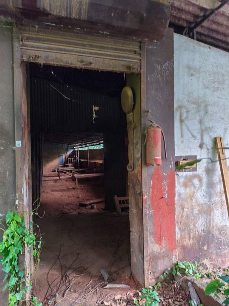 A Double Storied RCC Building and a Single storied AC Sheet Shed for sale in Nilambur Manjeri — photo 3