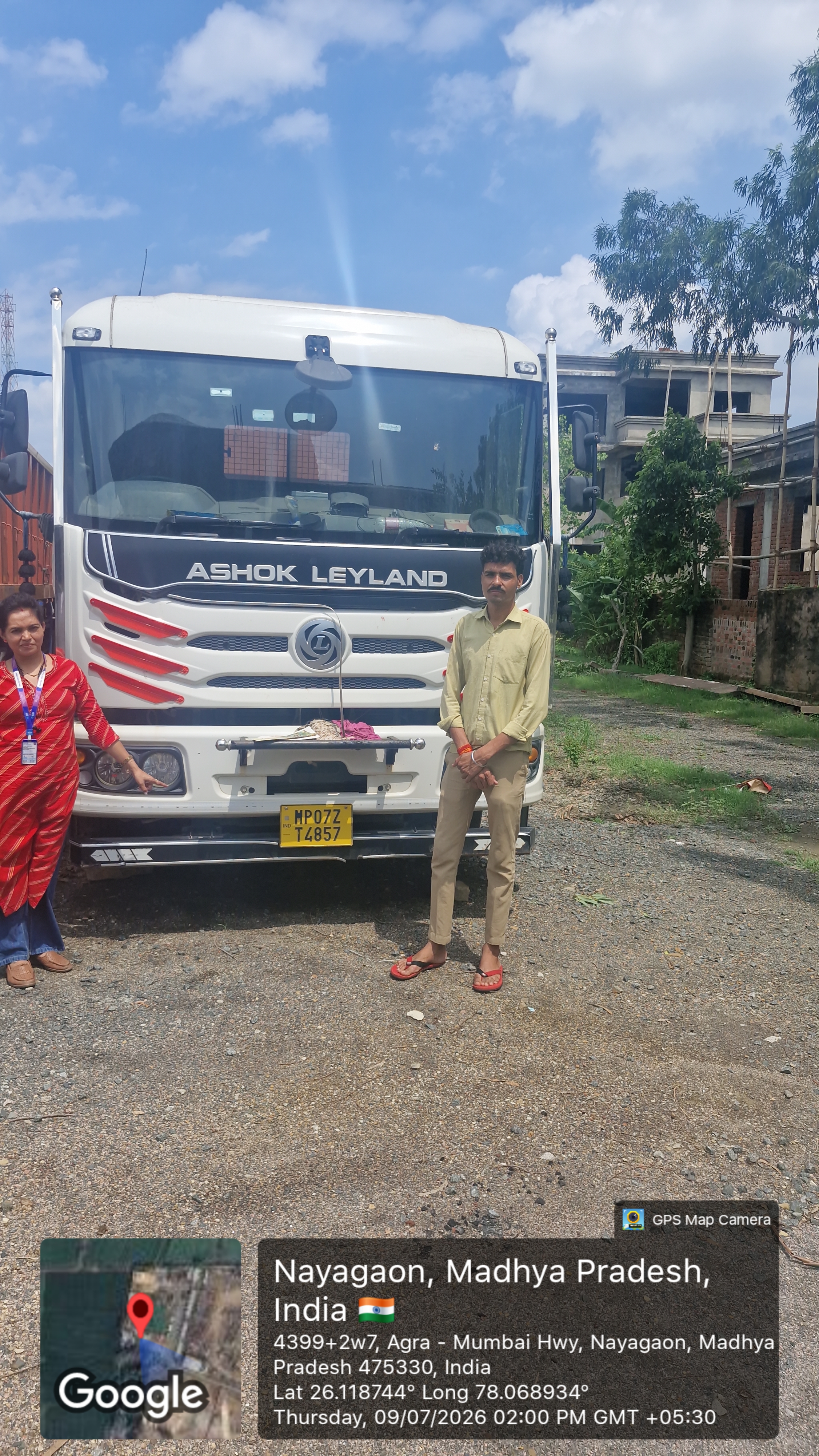 Commercial Vehicle Truck No. MP07ZT4857 (Ashok Leyland) for sale in Gwalior (M.P.) Gwalior — photo 4
