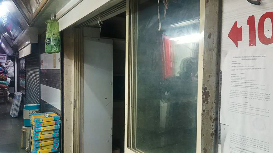 Shops for sale in Surat — photo 1