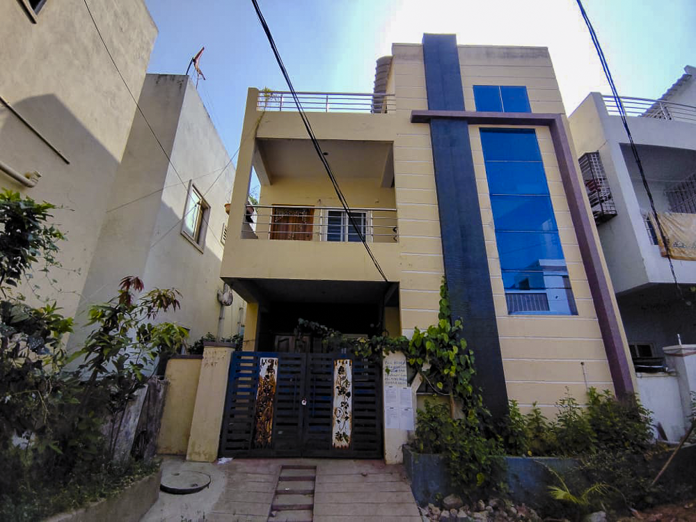 900 square feet Individual House for sale in Hyderabad