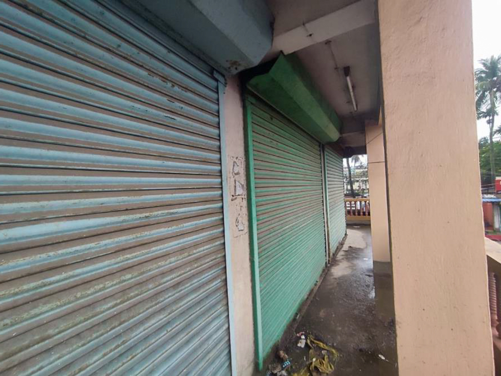 Shops for sale in Barasat — photo 1