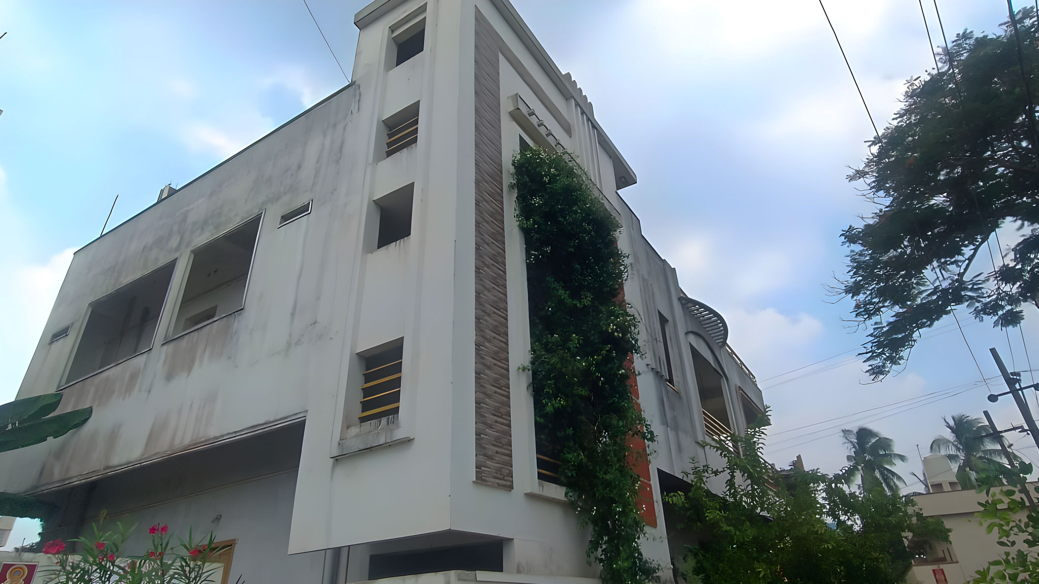 330 square yard Individual House for sale in Yernagudem — photo 11