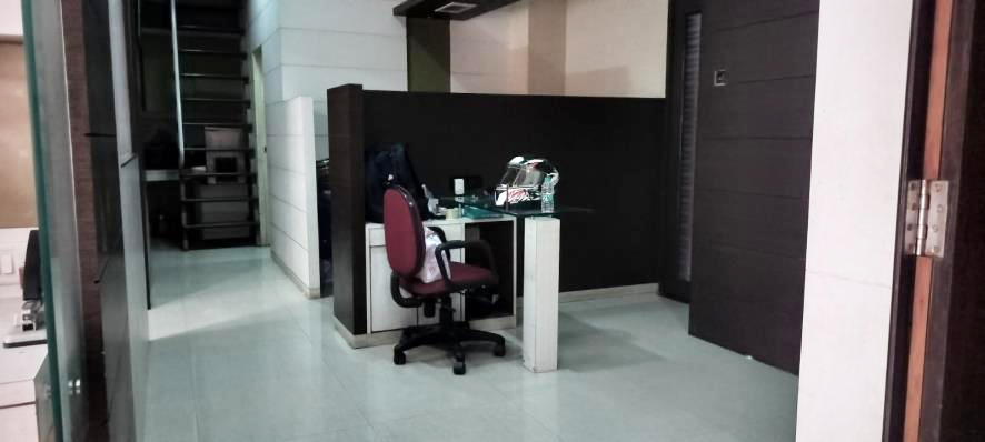 716.1 square feet Office for sale in Mumbai — photo 8