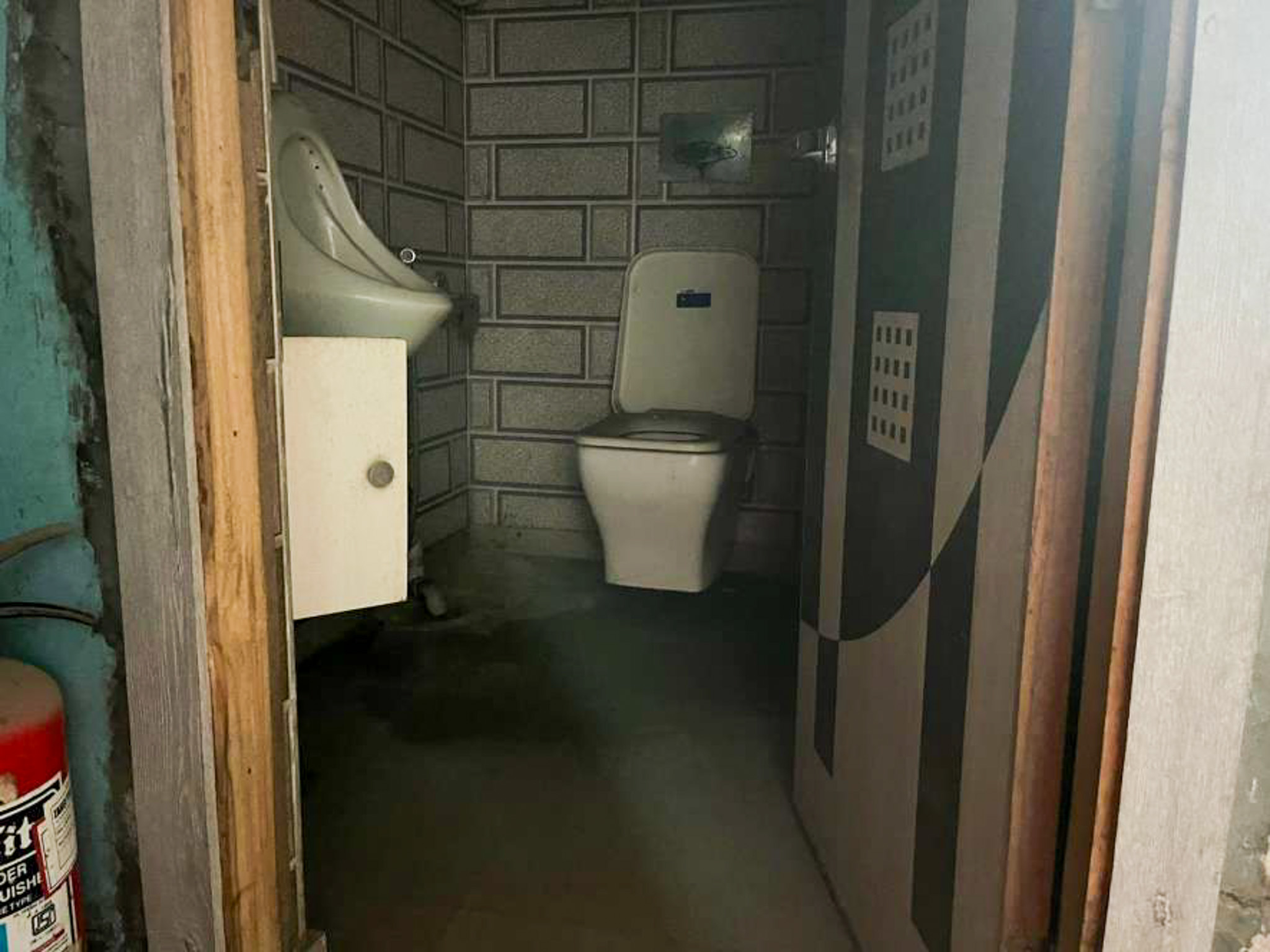 1800 square feet Flat for sale in New Delhi — photo 4
